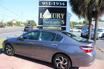 2017 Honda Accord LX   - Photo 5 - Lexington, SC 29073