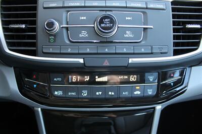 2017 Honda Accord LX   - Photo 36 - Lexington, SC 29073