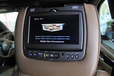 2018 Cadillac Escalade ESV Platinum   - Photo 30 - Lexington, SC 29073