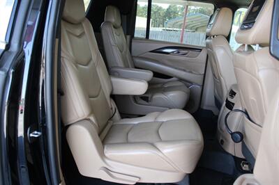 2018 Cadillac Escalade ESV Platinum   - Photo 33 - Lexington, SC 29073