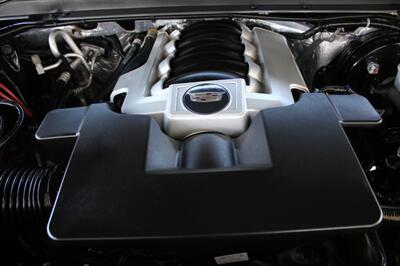 2018 Cadillac Escalade ESV Platinum   - Photo 57 - Lexington, SC 29073