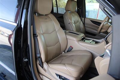 2018 Cadillac Escalade ESV Platinum   - Photo 39 - Lexington, SC 29073