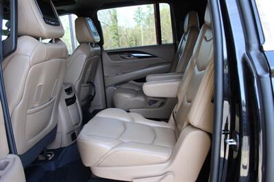 2018 Cadillac Escalade ESV Platinum   - Photo 20 - Lexington, SC 29073