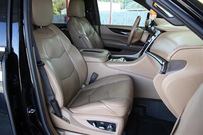 2018 Cadillac Escalade ESV Platinum   - Photo 36 - Lexington, SC 29073