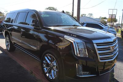 2018 Cadillac Escalade ESV Platinum   - Photo 13 - Lexington, SC 29073