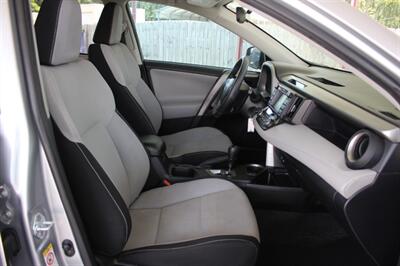 2017 Toyota RAV4 XLE   - Photo 33 - Lexington, SC 29073