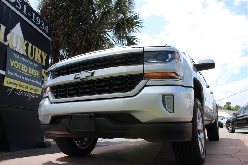 2018 Chevrolet Silverado 1500 LT - Photo 2 - Lexington, SC 29073