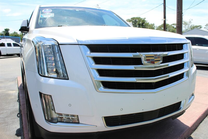2017 Cadillac Escalade Premium Luxury - Photo 7 - Lexington, SC 29073