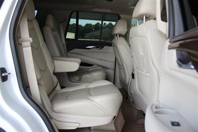 2017 Cadillac Escalade Premium Luxury - Photo 31 - Lexington, SC 29073