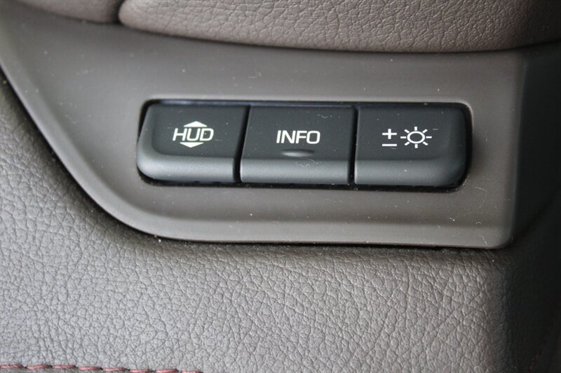 2017 Cadillac Escalade Premium Luxury - Photo 49 - Lexington, SC 29073
