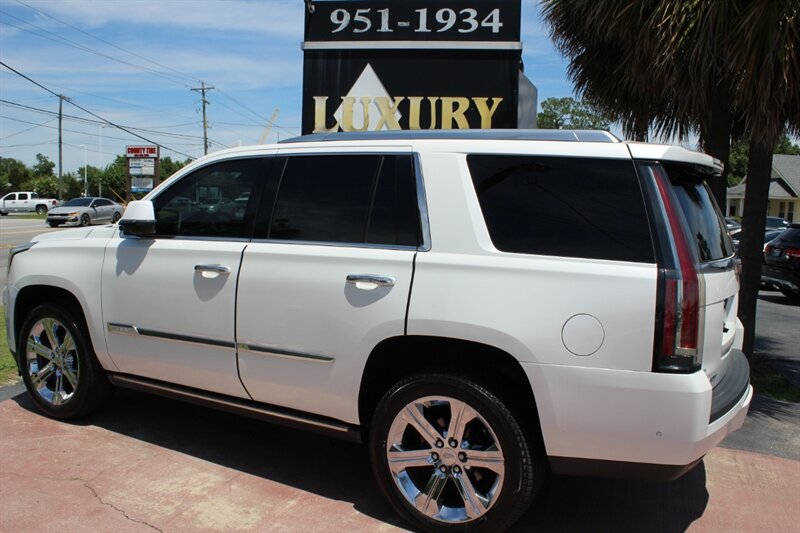 2017 Cadillac Escalade Premium Luxury - Photo 5 - Lexington, SC 29073