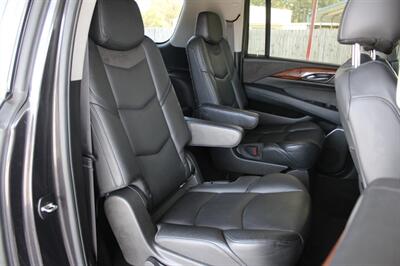 2016 Cadillac Escalade ESV Premium Collection   - Photo 33 - Lexington, SC 29073