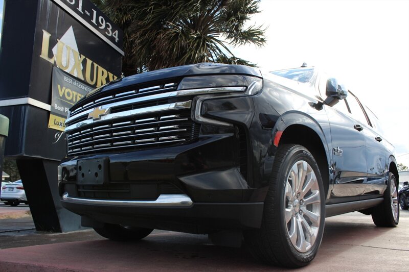 2023 Chevrolet Suburban Premier   - Photo 1 - Lexington, SC 29073