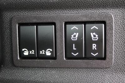 2023 Chevrolet Suburban Premier   - Photo 34 - Lexington, SC 29073