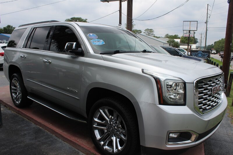 2019 GMC Yukon SLT - Photo 8 - Lexington, SC 29073