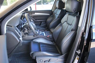 2019 Audi Q5 quattro Prestige 45 TFSI   - Photo 15 - Lexington, SC 29073