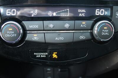 2016 Nissan Rogue SL   - Photo 41 - Lexington, SC 29073