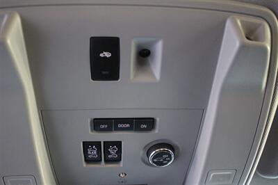 2018 Cadillac Escalade ESV Luxury   - Photo 48 - Lexington, SC 29073