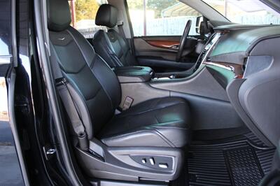 2018 Cadillac Escalade ESV Luxury   - Photo 34 - Lexington, SC 29073