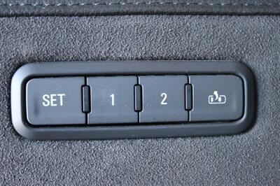 2018 Cadillac Escalade ESV Luxury   - Photo 44 - Lexington, SC 29073