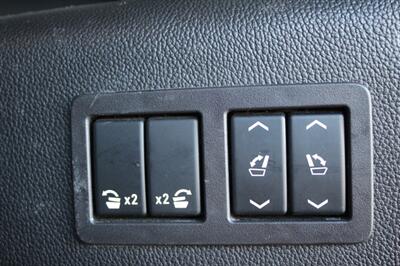 2018 Cadillac Escalade ESV Luxury   - Photo 24 - Lexington, SC 29073