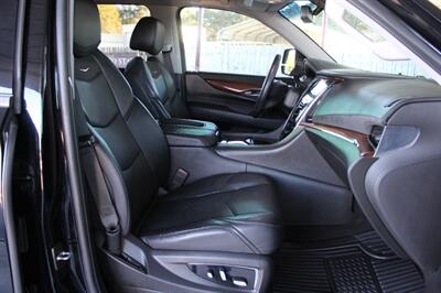 2018 Cadillac Escalade ESV Luxury   - Photo 32 - Lexington, SC 29073