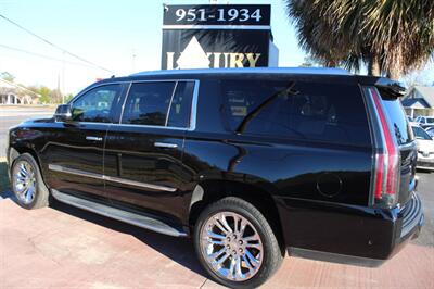 2018 Cadillac Escalade ESV Luxury   - Photo 5 - Lexington, SC 29073