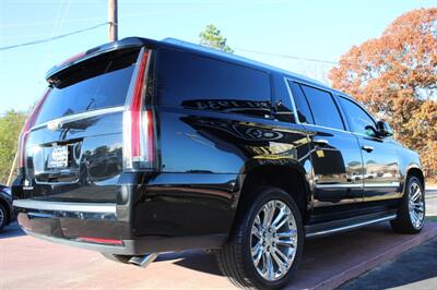 2018 Cadillac Escalade ESV Luxury   - Photo 10 - Lexington, SC 29073