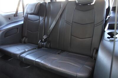 2018 Cadillac Escalade ESV Luxury   - Photo 20 - Lexington, SC 29073