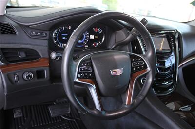 2018 Cadillac Escalade ESV Luxury   - Photo 52 - Lexington, SC 29073