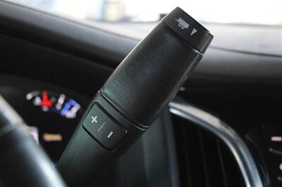 2018 Cadillac Escalade ESV Luxury   - Photo 41 - Lexington, SC 29073