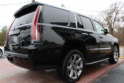 2018 Cadillac Escalade Luxury   - Photo 14 - Lexington, SC 29073