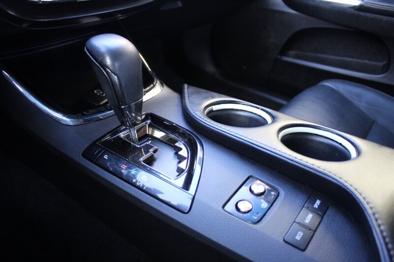 2018 Toyota Avalon XLE photo 35