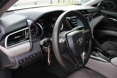 2018 Toyota Camry LE   - Photo 16 - Lexington, SC 29073