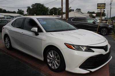 2018 Toyota Camry LE   - Photo 7 - Lexington, SC 29073