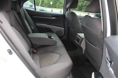 2018 Toyota Camry LE   - Photo 25 - Lexington, SC 29073