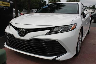 2018 Toyota Camry LE   - Photo 10 - Lexington, SC 29073