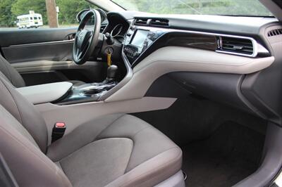 2018 Toyota Camry LE   - Photo 29 - Lexington, SC 29073