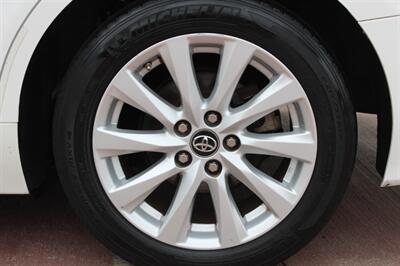 2018 Toyota Camry LE   - Photo 35 - Lexington, SC 29073