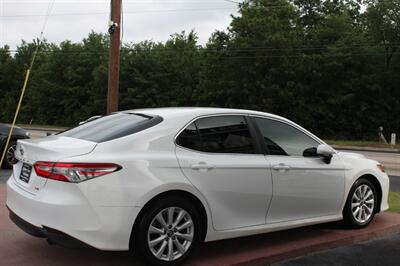 2018 Toyota Camry LE   - Photo 12 - Lexington, SC 29073