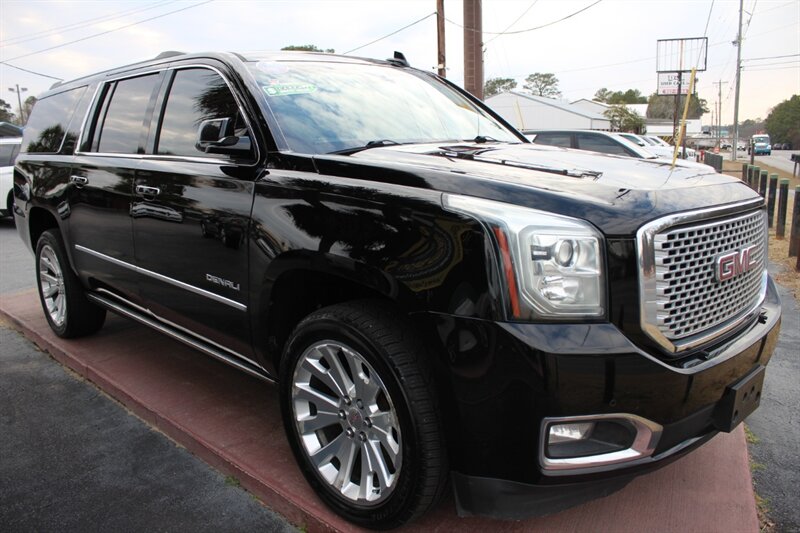 2015 GMC Yukon XL Denali - Photo 11 - Lexington, SC 29073