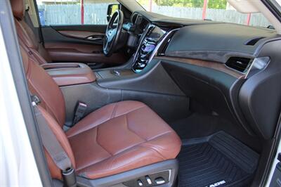 2016 Cadillac Escalade Luxury Collection   - Photo 34 - Lexington, SC 29073
