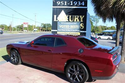 2021 Dodge Challenger SXT   - Photo 7 - Lexington, SC 29073