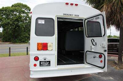 2009 Chevrolet Express 3500   - Photo 6 - Lexington, SC 29073