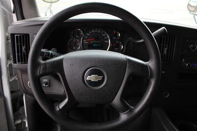 2009 Chevrolet Express 3500   - Photo 18 - Lexington, SC 29073