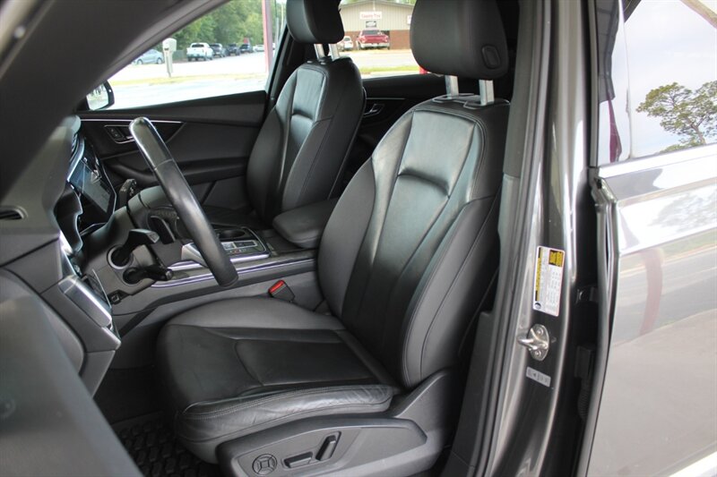 2021 Audi Q7 quattro Premium 45 TFSI - Photo 19 - Lexington, SC 29073