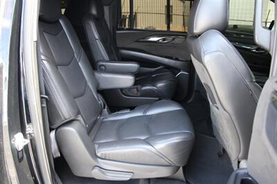 2016 Cadillac Escalade Platinum   - Photo 45 - Lexington, SC 29073