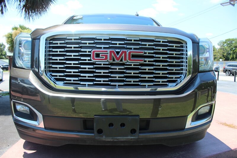 2019 Gmc Yukon XL Denali photo 8