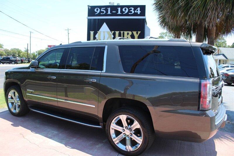 2019 Gmc Yukon XL Denali photo 4