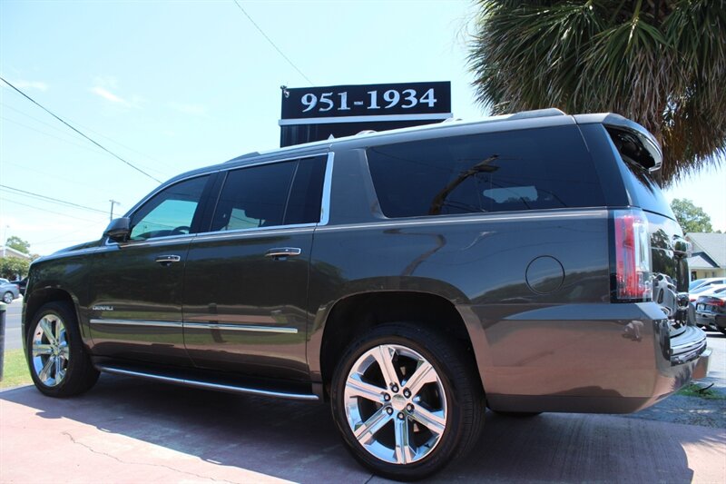 2019 Gmc Yukon XL Denali photo 12